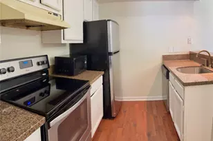 17331 Red Oak Dr, Houston, TX 77090 - Photo 10