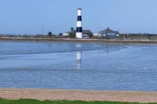 805 Nelson Ave, Port Bolivar, TX 77650 - Photo 28