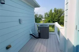 805 Nelson Ave, Port Bolivar, TX 77650 - Photo 24