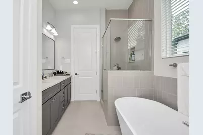 2504 W Tidwell Road #E, Houston, TX 77091 - Photo 20