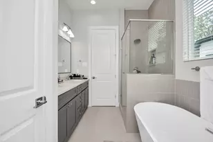 2504 W Tidwell Rd, Houston, TX 77091 - Photo 20