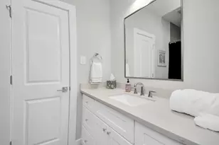 2504 W Tidwell Rd, Houston, TX 77091 - Photo 26