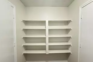 7906 Emerald Oak Dr, Texas City, TX 77591 - Photo 8