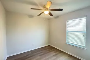 7906 Emerald Oak Dr, Texas City, TX 77591 - Photo 24