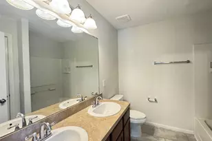 7906 Emerald Oak Dr, Texas City, TX 77591 - Photo 14