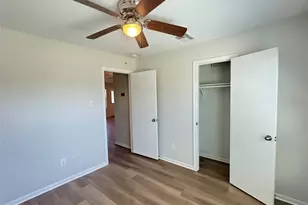 7906 Emerald Oak Dr, Texas City, TX 77591 - Photo 18