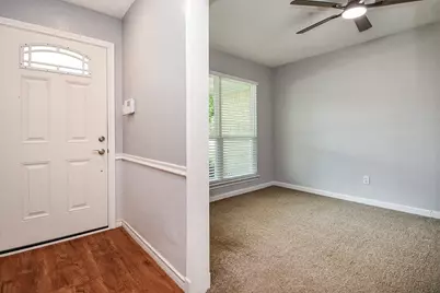 1013 W Sidnor Street, Alvin, TX 77511 - Photo 4