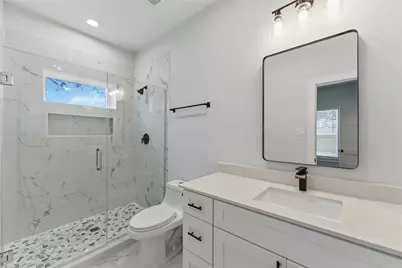 5420 Elysian Street #E, Houston, TX 77009 - Photo 12