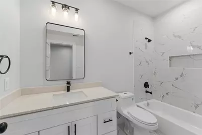 5420 Elysian Street #E, Houston, TX 77009 - Photo 14