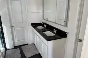 10526 Wagner St, Iowa Colony, TX 77583 - Photo 8