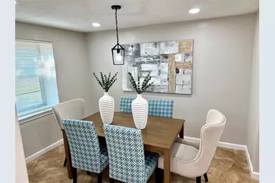 12442 Ashcroft Drive, Houston, TX 77035 - Photo 14