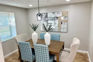 12442 Ashcroft Dr, Houston, TX 77035 - Photo 14