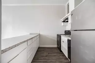 7820 Seawall Blvd, Galveston, TX 77551 - Photo 10