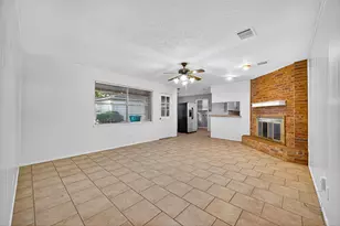 9602 S Petersham Dr, Houston, TX 77031 - Photo 6