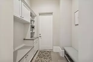 2411 Rosamond St, Houston, TX 77098 - Photo 26