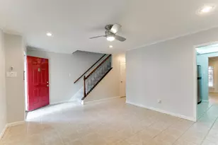 1407 Springrock Ln, Houston, TX 77055 - Photo 4