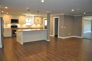 4818 Spellman Rd, Houston, TX 77035 - Photo 8