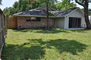 4818 Spellman Rd, Houston, TX 77035 - Photo 24