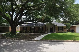 4818 Spellman Rd, Houston, TX 77035 - Photo 1