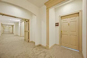2400 McCue Rd, Houston, TX 77056 - Photo 2