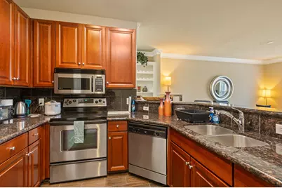 2400 McCue Road #413, Houston, TX 77056 - Photo 12