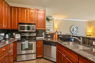 2400 McCue Rd, Houston, TX 77056 - Photo 12