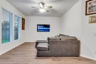 428 Magnolia St, Richwood, TX 77531 - Photo 8