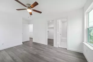 7804 Crestview Dr, Houston, TX 77028 - Photo 14