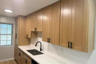 620 Circle Way, Alvin, TX 77511 - Photo 10