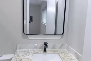 620 Circle Way, Alvin, TX 77511 - Photo 16