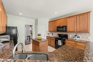 9011 Cedar Run Falls, Tomball, TX 77375 - Photo 10