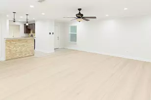 15942 Yore Lane, Houston, TX 77044 - Photo 2