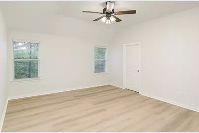 15942 Yore Lane, Houston, TX 77044 - Photo 12