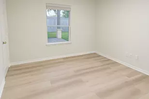 15942 Yore Lane, Houston, TX 77044 - Photo 10
