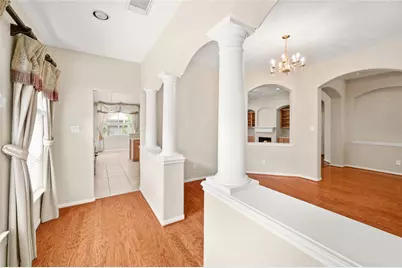 11402 Bucks Bridge Lane, Sugar Land, TX 77498 - Photo 12