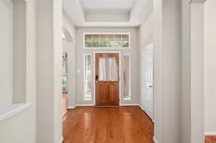 11402 Bucks Bridge Ln, Sugar Land, TX 77498 - Photo 6