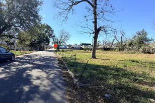 6632 Burkett St., Houston, TX 77021 - Photo 2