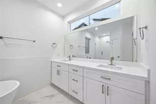 1106 Paul Quinn St, Houston, TX 77091 - Photo 14