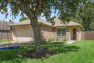 9210 Creekside Drive, Hitchcock, TX 77563 - Photo 2