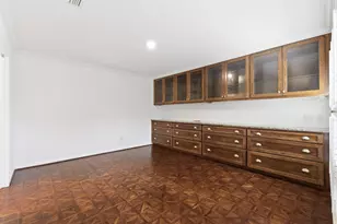 7738 Beaudelaire Cir, Galveston, TX 77551 - Photo 6