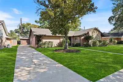5830 Yarwell Drive, Houston, TX 77096 - Photo 4