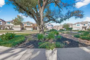 1912 Common Oak Dr, Houston, TX 77080 - Photo 48