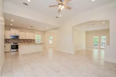 10572 Twin Oak Drive, Conroe, TX 77385 - Photo 4