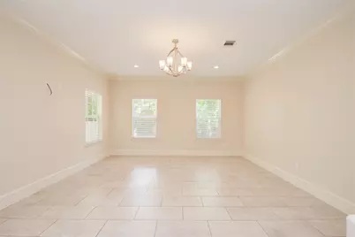 10572 Twin Oak Drive, Conroe, TX 77385 - Photo 14