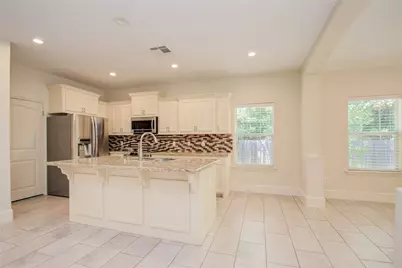 10572 Twin Oak Drive, Conroe, TX 77385 - Photo 10