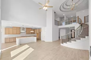 10618 Dina Yellow Dr, Cypress, TX 77433 - Photo 4