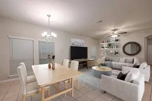 6409 Hollock Meadows Ln, Houston, TX 77048 - Photo 4