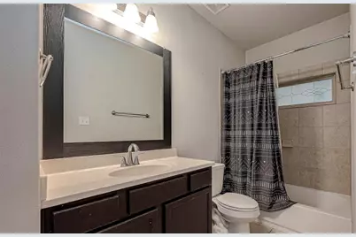 6409 Hollock Meadows Lane, Houston, TX 77048 - Photo 14