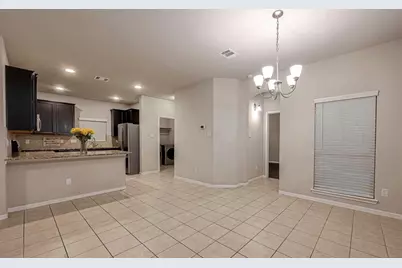 6409 Hollock Meadows Lane, Houston, TX 77048 - Photo 6