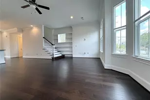 1669 Richmond Ave, Houston, TX 77006 - Photo 14